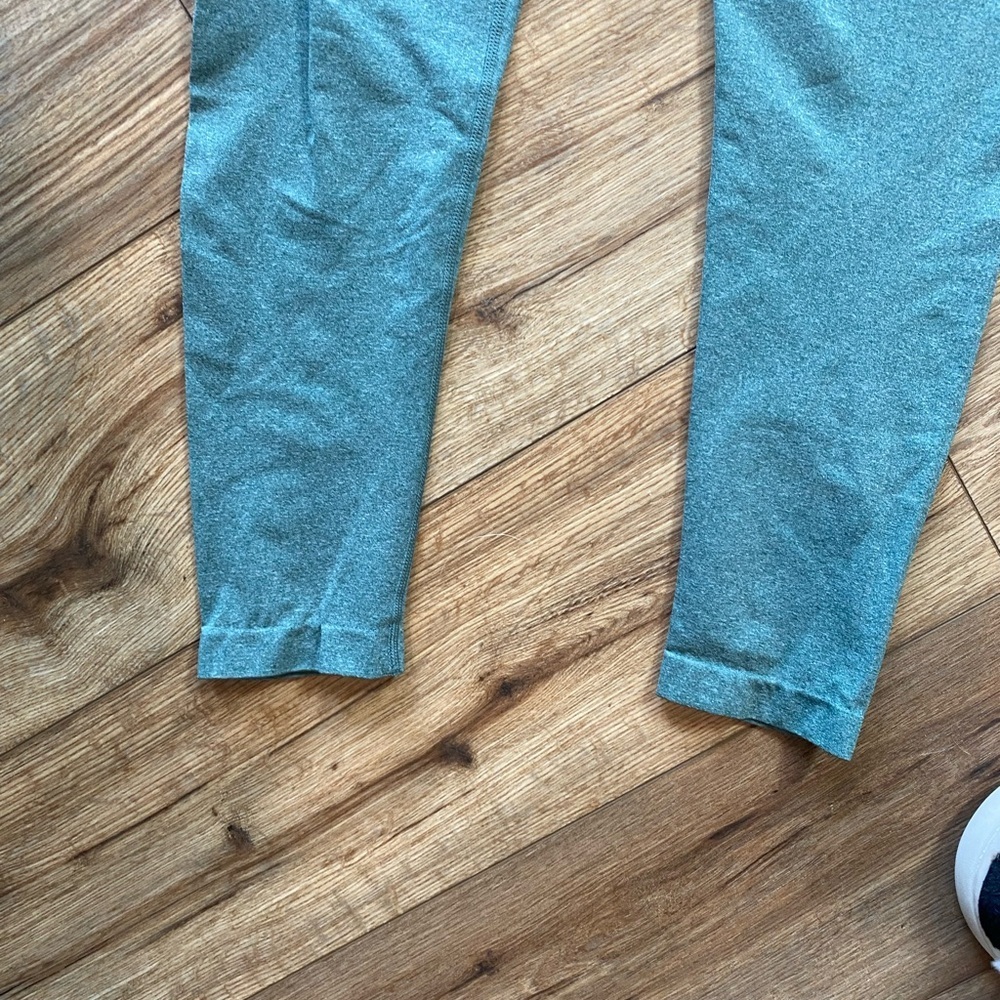 NVGTN Forest Green Contour Seamless Leggings - Picture 4 of 11